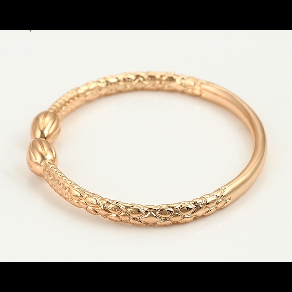 1 Rose Gold West Indian Bangle Acorn Cocoapod 60mm Fashion - Picture 5 of 5